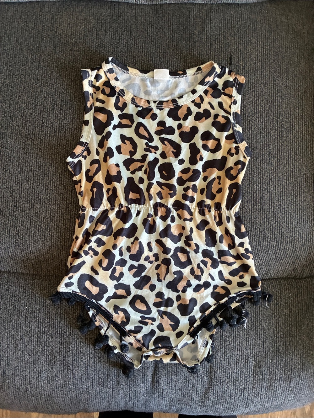 ☀️3T Leopard Print Romper☀️